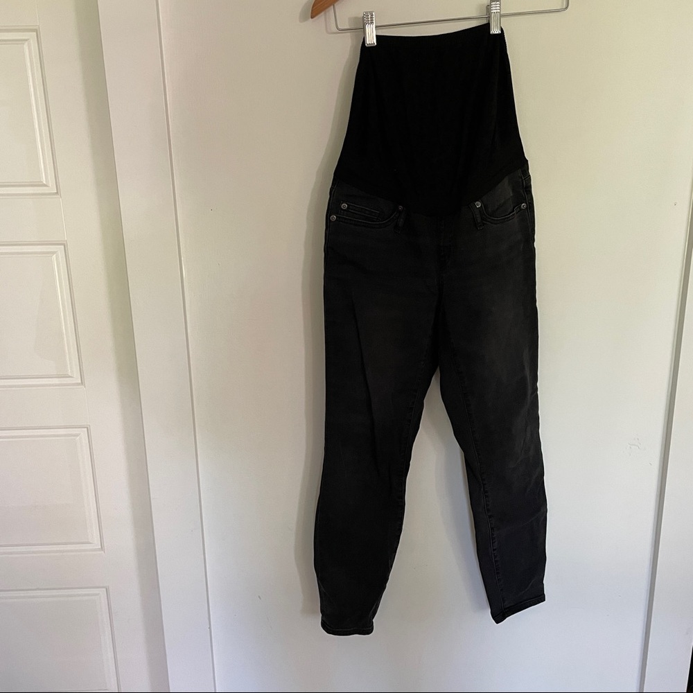 Black maternity skinny jeans